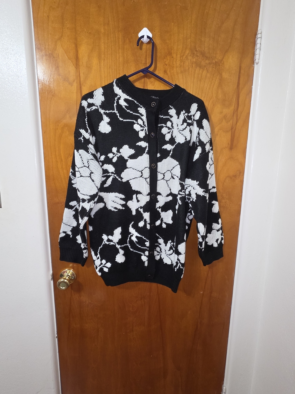 Vintage Classic Made in England Black White Floral Oversized Cardigan Sweater